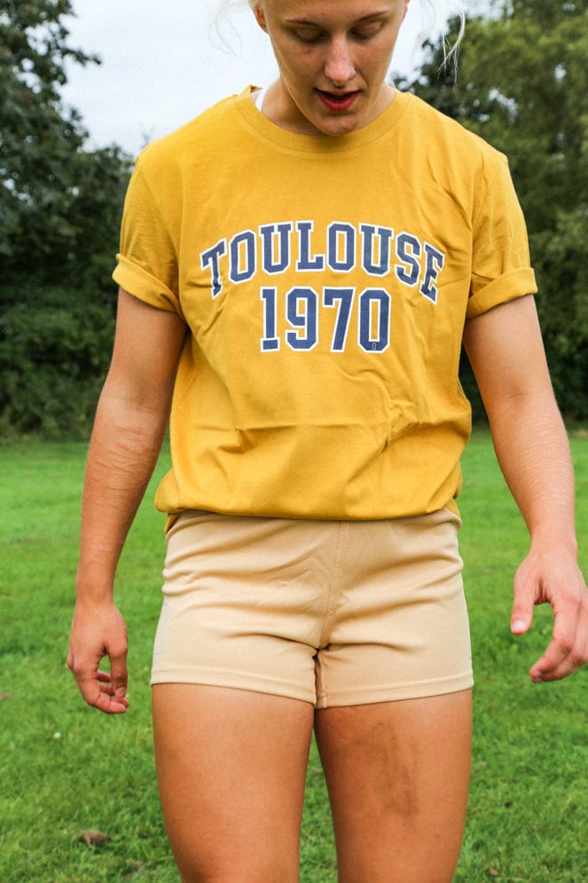 The Teammate Rugby Short 1.0 in Tomboy